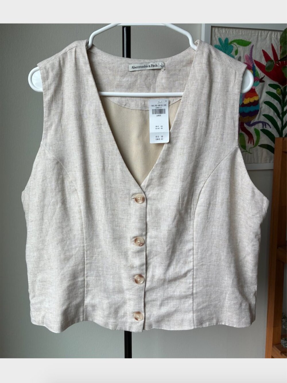 Abercrombie & Fitch NWT Linen Beige/Cream Vest - Size L